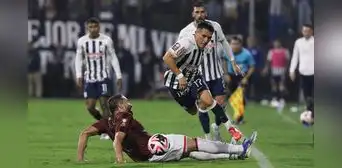 Alianza Lima desaprovechó la chance para ser líder: con goles de Archimbaud y D'Arrigo, empató 1-1 contra Melgar Alianza Lima desaprovechó la chance para ser líder: con goles de Archimbaud y D'Arrigo, empató 1-1 contra Melgar
