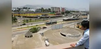 Faltan liberar más de 750 predios para la construcción de la Vía Expresa Sur Faltan liberar más de 750 predios para la construcción de la Vía Expresa Sur