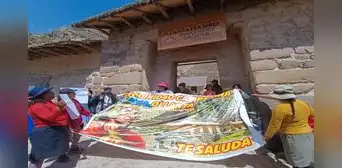 Cusco: bloquean ingreso al Parque Arqueológico de Ollantaytambo en protesta contra el Ministerio de Cultura Cusco: bloquean ingreso al Parque Arqueológico de Ollantaytambo en protesta contra el Ministerio de Cultura
