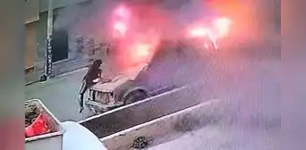 Camioneta se incendia en Chiclayo con una mujer dentro: víctima terminó en estado crítico por quemaduras Camioneta se incendia en Chiclayo con una mujer dentro: víctima terminó en estado crítico por quemaduras