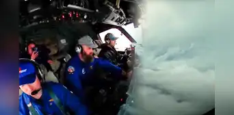 El preciso instante en que científicos vuelan hacia el huracán Milton en un avión cazatormentas: VIDEO captó todo El preciso instante en que científicos vuelan hacia el huracán Milton en un avión cazatormentas: VIDEO captó todo