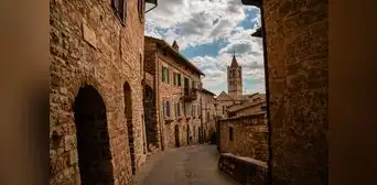 Esta es la única ciudad medieval construida en América Latina: posee un castillo, torres y calles estrechas Esta es la única ciudad medieval construida en América Latina: posee un castillo, torres y calles estrechas