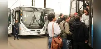 Marina de Guerra despliega buses ante paro de transportistas: conoce todos los paraderos Marina de Guerra despliega buses ante paro de transportistas: conoce todos los paraderos
