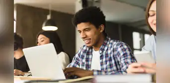 Feria gratuita abre puertas a peruanos interesados en estudiar en Australia