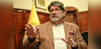 Canales sobre viviendas sociales: “Hay un matrimonio perverso entre el MVCS y los gremios de construcción” Canales sobre viviendas sociales: “Hay un matrimonio perverso entre el MVCS y los gremios de construcción”