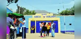 Desatan balacera en Comas frente a colegio de primaria: habría un fallecido en pleno estado de emergencia