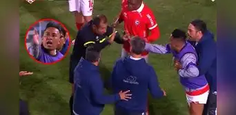 Christian Cueva se descontroló y casi se le va encima al árbitro tras reclamarle por expulsión de DT de Cienciano