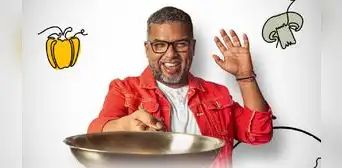 En la mesa: Choca Mandros presenta a los mejores maestros de la cocina en América TV. En la mesa: Choca Mandros presenta a los mejores maestros de la cocina en América TV.
