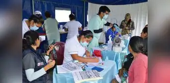 El 10% de los hogares más pobres gasta un porcentaje mayor de su ingreso en salud que los de más recursos El 10% de los hogares más pobres gasta un porcentaje mayor de su ingreso en salud que los de más recursos