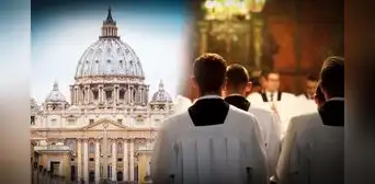 El Vaticano lanza su primer informe sobre abuso de menores en la Iglesia Católica y pide indemnizar a víctimas