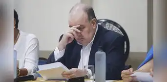 Juez le da 20 días a Rafael López Aliaga para que reponga a obreros despedidos