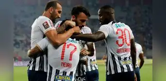 Los 3 jugadores que no seguirían en Alianza Lima para la temporada 2025 tras perder el título