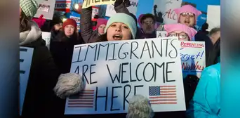 ¡Buenas noticias para inmigrantes en EE. UU.! Estos 9 derechos te corresponden si eres indocumentado en 2024