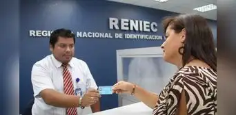 Reniec permite añadir el apellido de tu esposo en tu DNI: detalles que debes considerar