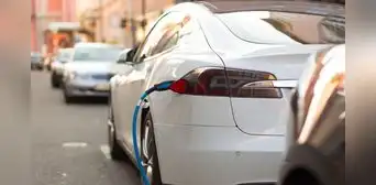Lima Metropolitana se prepara en la masificación de puntos de recarga para autos eléctricos, indica el MTC Lima Metropolitana se prepara en la masificación de puntos de recarga para autos eléctricos, indica el MTC