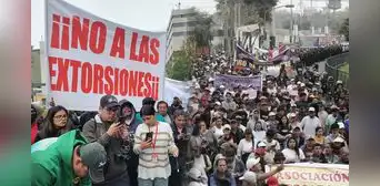 ¿Habrá paro este martes 12 de noviembre? Gremios en regiones del Perú se pronuncian ante extorsiones ¿Habrá paro este martes 12 de noviembre? Gremios en regiones del Perú se pronuncian ante extorsiones