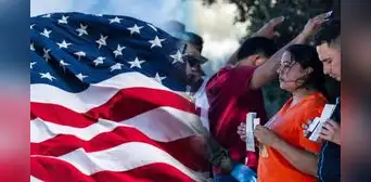 Atención, inmigrantes en Estados Unidos: estas son las únicas razones que podrían llevarte a ser deportado Atención, inmigrantes en Estados Unidos: estas son las únicas razones que podrían llevarte a ser deportado