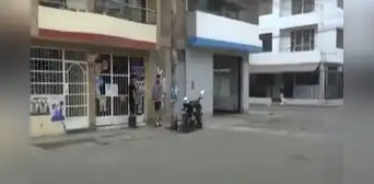 Trujillo: extorsionadores detonan explosivo contra vivienda de docente y exigen cupo de 20.000 soles Trujillo: extorsionadores detonan explosivo contra vivienda de docente y exigen cupo de 20.000 soles