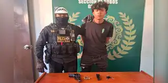 Marcas se enfrentan a balazos con la policía y hieren a un transeúnte en Trujillo: uno de ellos fue capturado Marcas se enfrentan a balazos con la policía y hieren a un transeúnte en Trujillo: uno de ellos fue capturado