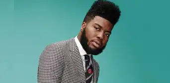 El cantante Khalid confirma su homosexualidad: "No es asunto de nadie, pero estoy en paz conmigo mismo"
