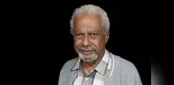 Abdulrazak Gurnah: “Porque tenga un premio Nobel de Literatura, no significa que la computadora escribirá las palabras por mí"