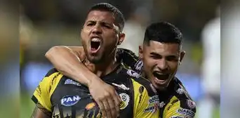 ¡Deportivo Táchira campeón del Clausura de la Liga FutVe 2024! Aurinegro goleó 4-1 a Carabobo en la final ¡Deportivo Táchira campeón del Clausura de la Liga FutVe 2024! Aurinegro goleó 4-1 a Carabobo en la final