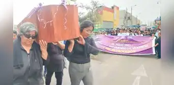 Caso Sheyla Cóndor: familiares, colectivos y ciudadanía exigen justicia en el día contra la violencia hacia la mujer Caso Sheyla Cóndor: familiares, colectivos y ciudadanía exigen justicia en el día contra la violencia hacia la mujer