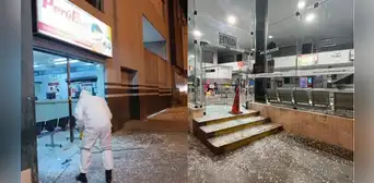 Estallan granada en local de Perú Bus y disparan a micro en SJL Estallan granada en local de Perú Bus y disparan a micro en SJL