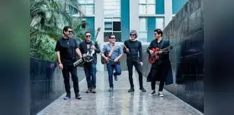 Nueve músicos clásicos se unen a BeatBang para el show "The Beatles Sinfónico" este 14 de diciembre Nueve músicos clásicos se unen a BeatBang para el show "The Beatles Sinfónico" este 14 de diciembre