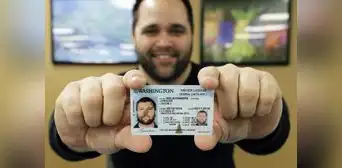 Licencia de conducir para inmigrantes en Washington: 3 documentos para obtener rápidamente tu Real ID en 2024 Licencia de conducir para inmigrantes en Washington: 3 documentos para obtener rápidamente tu Real ID en 2024