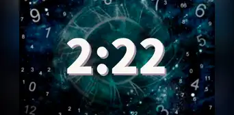 ¿Qué significa ver la hora espejo 2:22 en el reloj?