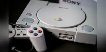 PlayStation cumple 30 años: ¿cómo una traición de Nintendo creó la PS1 y cuáles fueron sus mejores juegos? PlayStation cumple 30 años: ¿cómo una traición de Nintendo creó la PS1 y cuáles fueron sus mejores juegos?