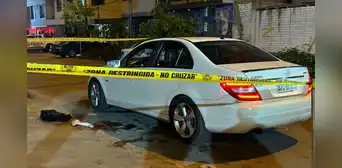 Sicarios asesinan a balazos a un hombre y hieren a otro en plena vía pública en el Callao Sicarios asesinan a balazos a un hombre y hieren a otro en plena vía pública en el Callao