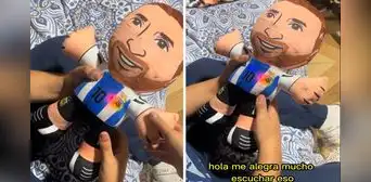 Peruana sorprende a su novio con peluche de Messi que habla y contesta preguntas: “Usa IA”