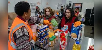 Comida gratis en Nueva York: dónde y cuándo podrás recibir alimentos sin importar tus estatus migratorio Comida gratis en Nueva York: dónde y cuándo podrás recibir alimentos sin importar tus estatus migratorio