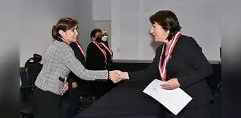 Rechazan definitivamente recurso de Patricia Benavides para excluir a Delia Espinoza y anular investigación del Eficcop Rechazan definitivamente recurso de Patricia Benavides para excluir a Delia Espinoza y anular investigación del Eficcop