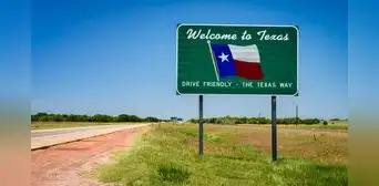 Atención conductores en USA: Texas cambiará un importante requisito para la circulación vehicular en 2025