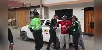 Denuncian a policías por robar S/3.000 y agredir a taxistas en Manchay durante intervención Denuncian a policías por robar S/3.000 y agredir a taxistas en Manchay durante intervención