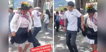 Peruano regresó a su pueblo natal en Huancavelica y bailó huaylas junto a su madre: “Qué orgullo”