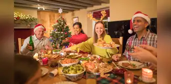 50 frases de Navidad cortas y bonitas para compartir con familia y amigos por WhatsApp, Facebook e Instagram 50 frases de Navidad cortas y bonitas para compartir con familia y amigos por WhatsApp, Facebook e Instagram