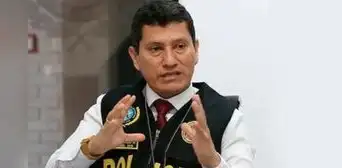 Harvey Colchado rompe su silencio tras ser retirado de la PNP: “Los buenos policías no agachamos la cabeza ante nadie” Harvey Colchado rompe su silencio tras ser retirado de la PNP: “Los buenos policías no agachamos la cabeza ante nadie”