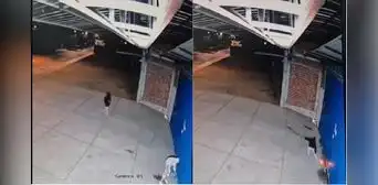 Delincuentes detonan explosivo en cochera de empresa de transportes en Piura y piden cupos de S/100.000 Delincuentes detonan explosivo en cochera de empresa de transportes en Piura y piden cupos de S/100.000