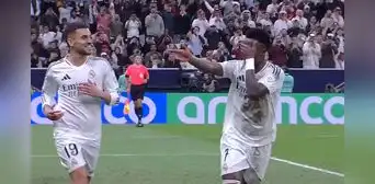 ¡Le saca lustre al The Best! Vinícius anotó gran gol de penal para el 3-0 de Real Madrid ante Pachuca ¡Le saca lustre al The Best! Vinícius anotó gran gol de penal para el 3-0 de Real Madrid ante Pachuca