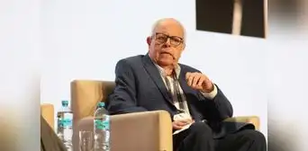 Julio Velarde: Un déficit fiscal insostenible no visto desde 1992 Julio Velarde: Un déficit fiscal insostenible no visto desde 1992