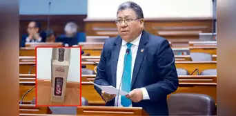 Congresista Jorge Flores sorprende al regalar botellas de vino con su rostro por Navidad Congresista Jorge Flores sorprende al regalar botellas de vino con su rostro por Navidad