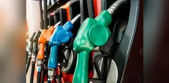 ¡Atención, conductores! Los 5 principales estados con la gasolina más cara en Estados Unidos este 2024 ¡Atención, conductores! Los 5 principales estados con la gasolina más cara en Estados Unidos este 2024