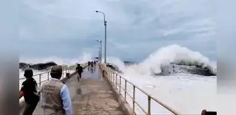 Oleaje anómalo en el litoral peruano: estos son los puertos y muelles cerrados por maretazo Oleaje anómalo en el litoral peruano: estos son los puertos y muelles cerrados por maretazo