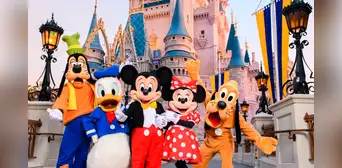 Récord en Walt Disney World: se agotan pases Lightning Lane Premier de más de US$400 en 4 parques por Navidad Récord en Walt Disney World: se agotan pases Lightning Lane Premier de más de US$400 en 4 parques por Navidad