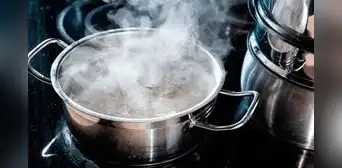 ¡Inesperado consejo! Colombiano explica por qué hervir el agua del grifo en EE. UU. no es buena idea ¡Inesperado consejo! Colombiano explica por qué hervir el agua del grifo en EE. UU. no es buena idea