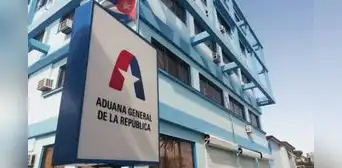 Cuba anuncia nuevos cambios en los aranceles aduaneros y autoriza pagos en moneda libremente convertible Cuba anuncia nuevos cambios en los aranceles aduaneros y autoriza pagos en moneda libremente convertible
